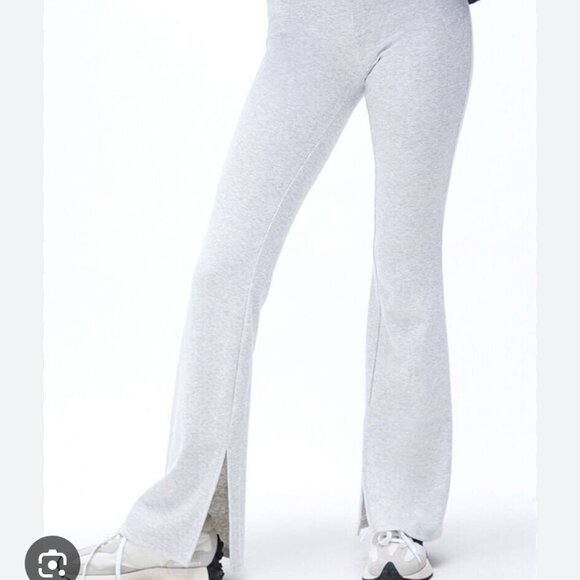 PacSun Girlfriend Split Flare Pants Size S Gray High Rise Elastic Waist Ribbed - Picture 1 of 8